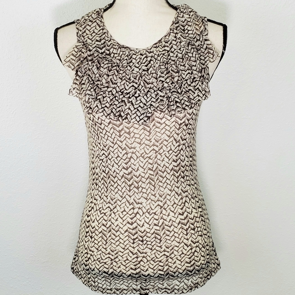 THE LIMITED Ruffle Sleeveless Top, size M